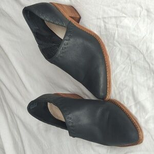 Caslon Women's Julian Ankle Booties